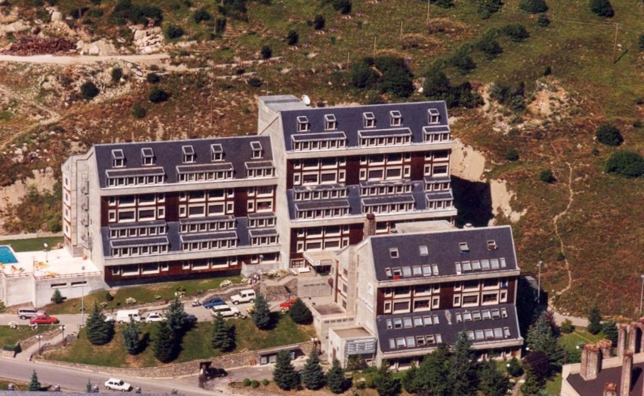 בקיירה-ברט Apartamentos Multibaqueira מראה חיצוני תמונה